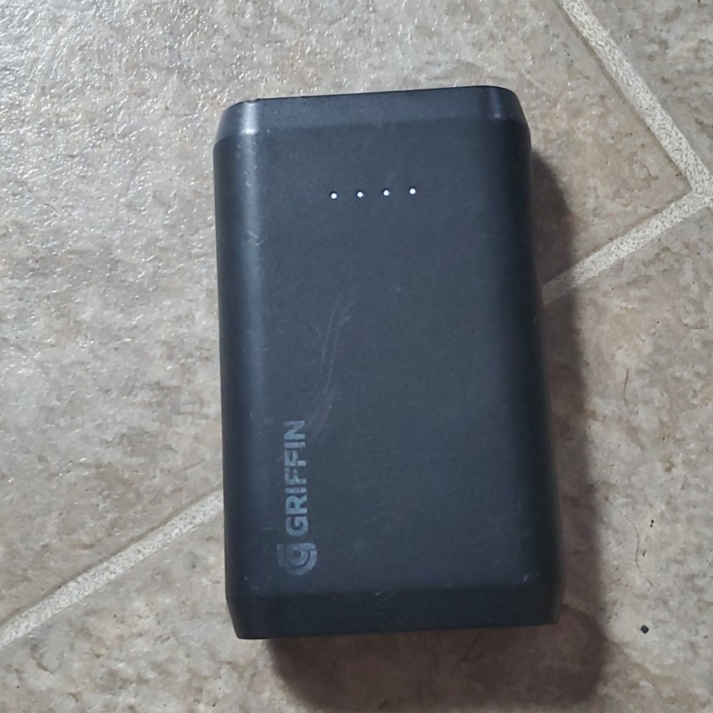 Griffin portable charger